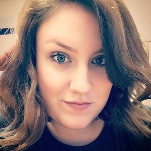 Meet your Posher, Catherine